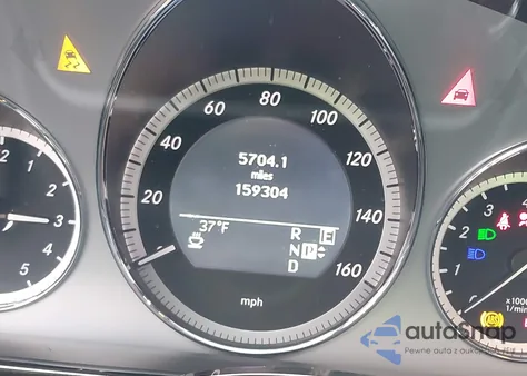 2011 Mercedes-Benz E 350 z USA, uszkodzony, nr VIN WDDHF5GB5BA311111